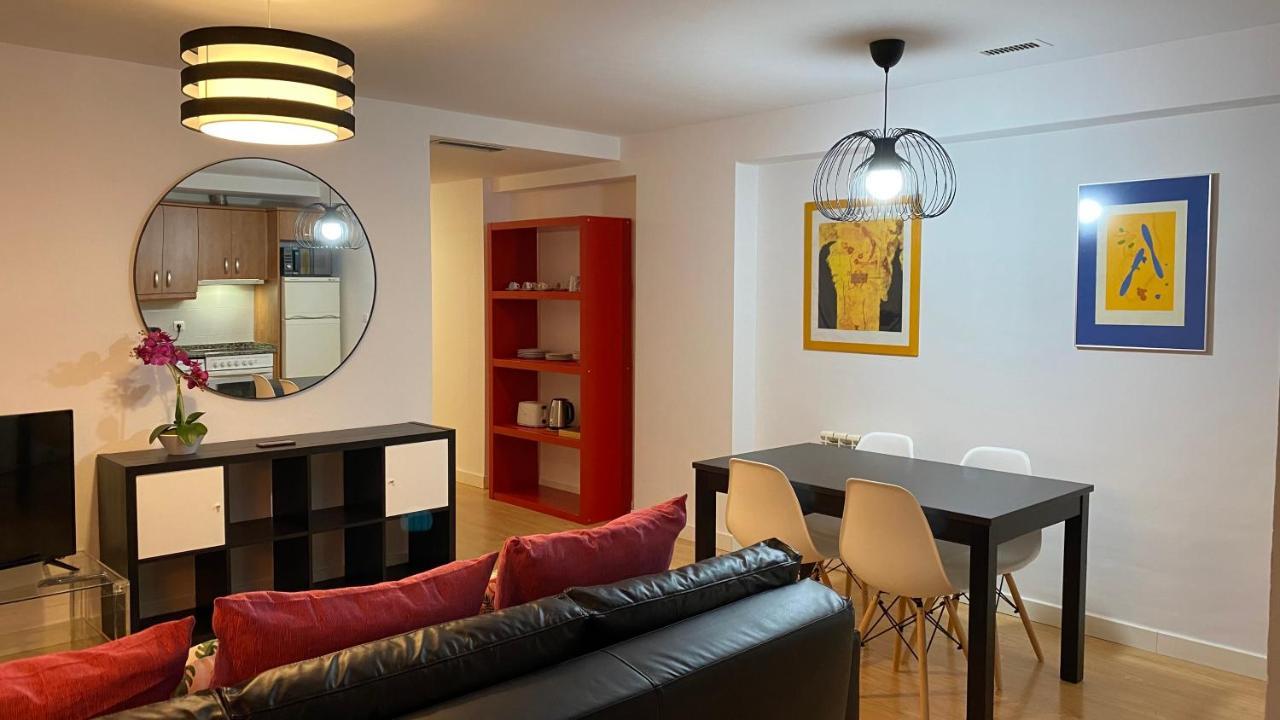 Lc Apartamentos Cesar Augusto Zaragoza Exterior photo