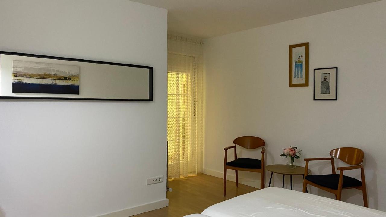 Lc Apartamentos Cesar Augusto Zaragoza Exterior photo